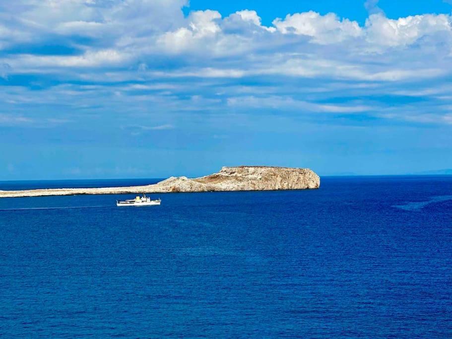 Cliffside Cozy Villa W/ Seaviews Mézapos 外观 照片